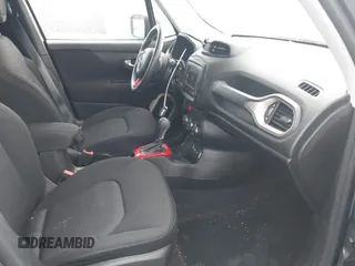 2017 Jeep Renegade Latitude with VIN ZACCJABB2HPG16741, listed as a IAAI auction lot 41746500 with 36,619 mi miles. Bid and sale history available at carsss.com. Image 5.