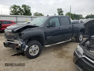 2014 GMC Sierra 2500HD SLE with VIN 1GT120CG0EF180835, listed as a Copart auction lot 65785735 with 163,432 mi miles and Clean title. Bid and sale history available at DreamBid. Image 1.