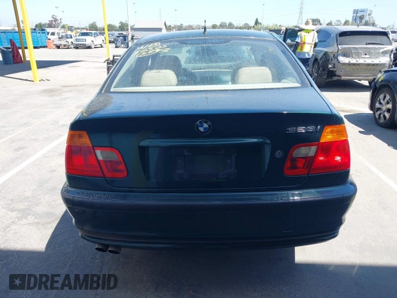 2000 BMW 3 Series 328i with VIN WBAAM5338YFR15213, listed as a IAAI auction lot 42014522 with 85,955 mi miles. Bid and sale history available at carsss.com. Image 17.