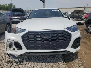 2022 Audi SQ5 Premium Plus with VIN WA1B4AFYXN2043153, listed as a Copart auction lot 58637074 with Not Provided miles and Salvage Title. Bid and sale history available at DreamBid. Image 5.