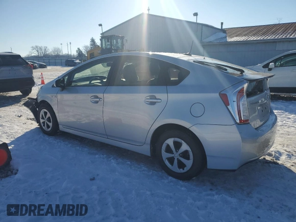 2014 Toyota Prius Four with VIN JTDKN3DU0E1737659, listed as a Copart auction lot 88100915 with 17,707 mi miles and Salvage Title. Bid and sale history available at carsss.com. Image 2.