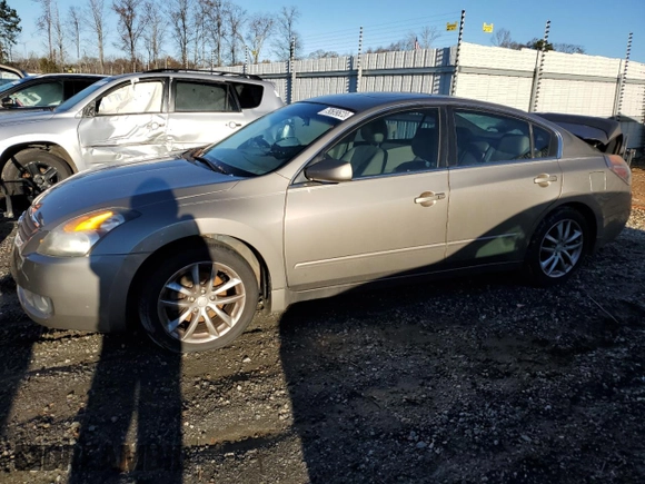 2008 Nissan Altima 2.5 S with VIN 1N4AL21E88C204353, listed as a Copart auction lot 46187445 with 200,824 mi miles and Salvage Title. Bid and sale history available at carsss.com. Image 1.