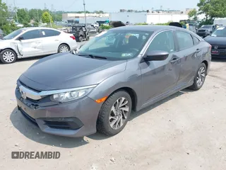 2018 Honda Civic EX с VIN 2HGFC2F74JH589988, выставлен на аукционе IAAI как лот 42443284 с пробегом 206 986 миль миль и . История ставок и продаж доступна на DreamBid. Изображение 2.