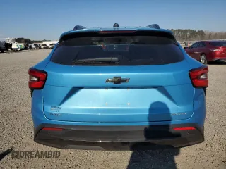 2025 Chevrolet Trax ACTIV with VIN KL77LKEPXSC129241, listed as a Copart auction lot 46522285 with 5,033 mi miles and Salvage Title. Bid and sale history available at carsss.com. Image 6.