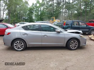 2017 Acura ILX with VIN 19UDE2F34HA011056, listed as a IAAI auction lot 42429381 with 319,042 mi miles and . Bid and sale history available at DreamBid. Image 14.