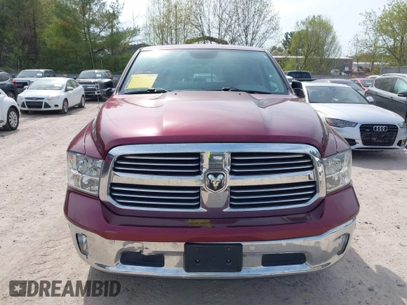 2017 Ram 1500 Big Horn z VIN 1C6RR7LG3HS641326, wystawiony jako IAAI lot #42213299 z przebiegiem 117 824 mil mil oraz . Historia ofert i sprzedaży dostępna na DreamBid. Obrazek 12.