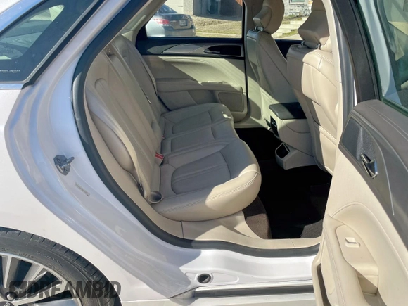 2019 Lincoln MKZ Standard with VIN 3LN6L5A91KR609138, listed as a Copart auction lot 47172775 with 81,854 mi miles and Salvage Title. Bid and sale history available at carsss.com. Image 6.