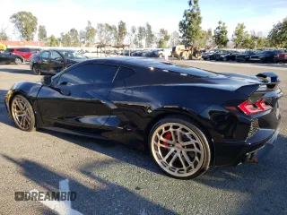 2022 Chevrolet Corvette 2LT with VIN 1G1YB2D48N5101733, listed as a Copart auction lot 77708113 with 6,875 mi miles. Bid and sale history available at carsss.com. Image 2.