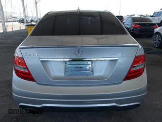 2014 Mercedes-Benz C 250 Sport с VIN WDDGF4HB5ER319638, выставлен на аукционе IAAI как лот 42478233 с пробегом 142 947 миль миль и . История ставок и продаж доступна на DreamBid. Изображение 16.