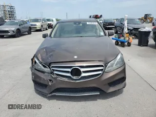 2014 Mercedes-Benz E-Class E 350 Sport with VIN WDDHF5KB0EA841353, listed as a Copart auction lot 53307615 with 234,042 mi miles and Salvage Title. Bid and sale history available at carsss.com. Image 5.