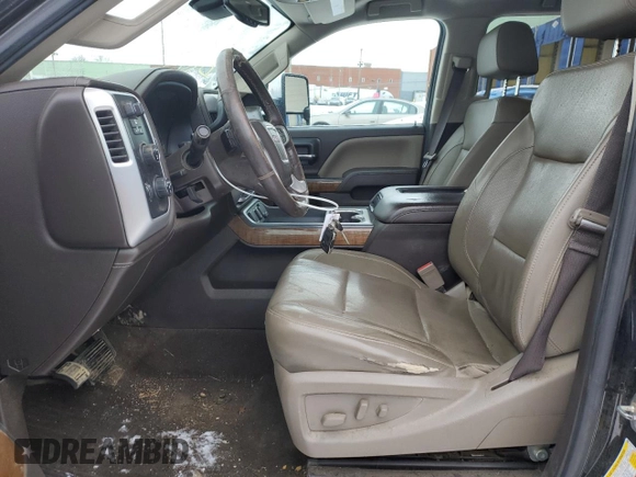 2018 GMC Sierra 2500HD SLT with VIN 1GT12TEY5JF261458, listed as a Copart auction lot 41449335 with 231,575 mi miles and Salvage Title. Bid and sale history available at carsss.com. Image 7.