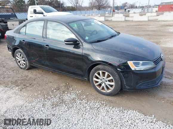 2012 Volkswagen Jetta Sedan SE w/Convenience with VIN 3VWDX7AJ5CM398348, listed as a IAAI auction lot 41708085 with 147,477 mi miles. Bid and sale history available at carsss.com. Image 1.