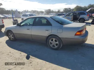 1997 Lexus ES 300 Luxury Sport Sdn with VIN JT8BF22G9V0025028, listed as a Copart auction lot 88229995 with 0 mi miles and Salvage Title. Bid and sale history available at carsss.com. Image 2.