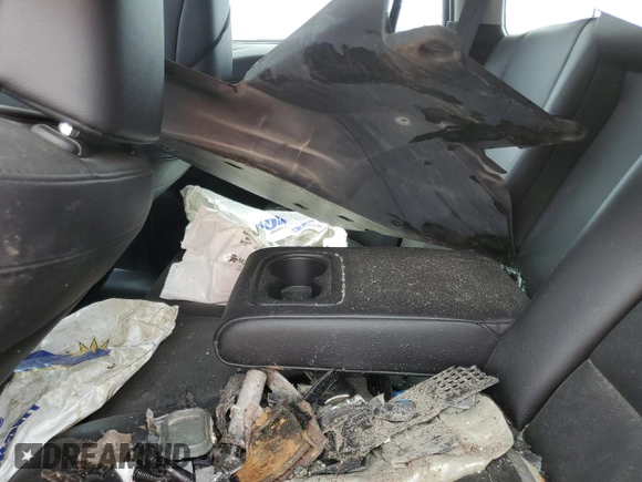 2017 Acura RDX с VIN 5J8TB3H37HL006185, выставлен на аукционе Copart как лот 59164025 с пробегом Не указан миль и На запчасти • Non repairable. История ставок и продаж доступна на DreamBid. Изображение 11.