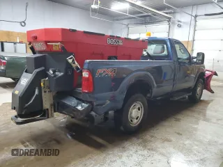 2016 Ford F-350 XL z VIN 1FTBF3B68GED02210, wystawiony jako Copart lot #63102965 z przebiegiem 51 589 mil mil oraz Czysty tytuł • Clean title. Historia ofert i sprzedaży dostępna na DreamBid. Obrazek 3.