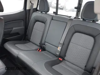 2019 Chevrolet Colorado 4WD Z71 with VIN 1GCGTDEN5K1289956, listed as a IAAI auction lot 41729406 with 60,887 mi miles. Bid and sale history available at carsss.com. Image 8.