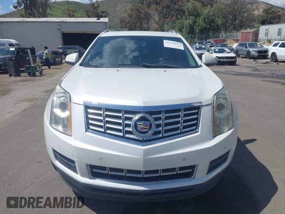 2015 Cadillac SRX Luxury Collection with VIN 3GYFNBE38FS584296, listed as a IAAI auction lot 41950092 with 56,691 mi miles and . Bid and sale history available at carsss.com. Image 13.