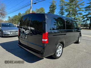 2020 Mercedes-Benz Metris with VIN W1WV0FEY9L3688689, listed as a Copart auction lot 52862564 with 164,030 mi miles and . Bid and sale history available at DreamBid. Image 3.