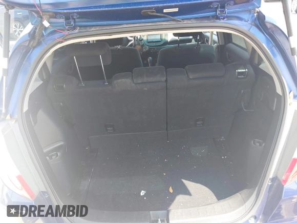 2010 Honda Fit Sport с VIN JHMGE8H4XAC025203, выставлен на аукционе IAAI как лот 42265296 с пробегом 172 352 миль миль и . История ставок и продаж доступна на DreamBid. Изображение 18.