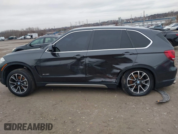 2017 BMW X5 xDrive35i with VIN 5UXKR0C37H0V83231, listed as a IAAI auction lot 41132304 with 1 mi miles. Bid and sale history available at carsss.com. Image 14.
