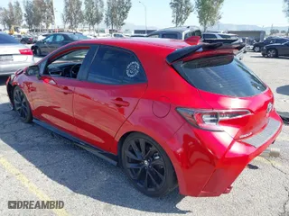 2021 Toyota Corolla Hatchback SE with VIN JTND4MBE1M3110769, listed as a IAAI auction lot 41874276 with 44,964 mi miles. Bid and sale history available at carsss.com. Image 3.