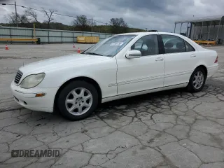 2002 Mercedes-Benz S 500 with VIN WDBNG75J12A235613, listed as a Copart auction lot 51500755 with 239,030 mi miles and Salvage title. Bid and sale history available at DreamBid. Image 1.