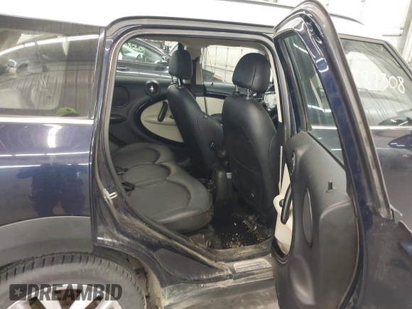 2014 MINI Countryman S with VIN WMWZC5C56EWP38017, listed as a IAAI auction lot 42287308 with 151,780 mi miles and . Bid and sale history available at DreamBid. Image 8.