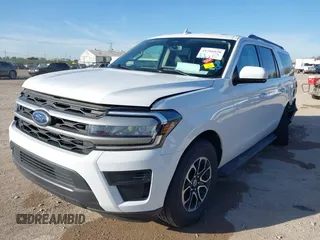 2024 Ford Expedition Max XLT z VIN 1FMJK1H8XREA38197, wystawiony jako IAAI lot #41786020 z przebiegiem 35 387 mil mil oraz . Historia ofert i sprzedaży dostępna na DreamBid. Obrazek 17.