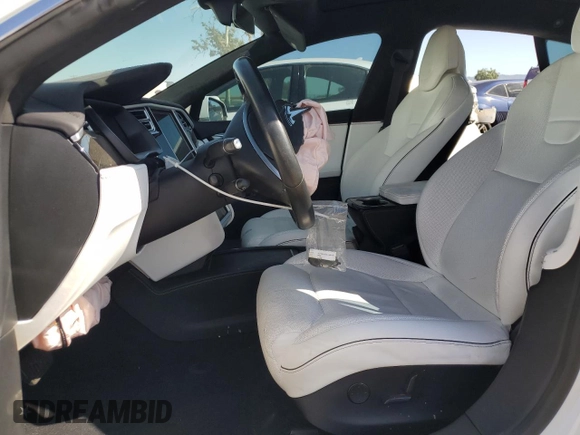 2017 Tesla Model S 60 with VIN 5YJSA1E19HF183845, listed as a Copart auction lot 58204205 with 150,701 mi miles and Salvage title. Bid and sale history available at DreamBid. Image 7.