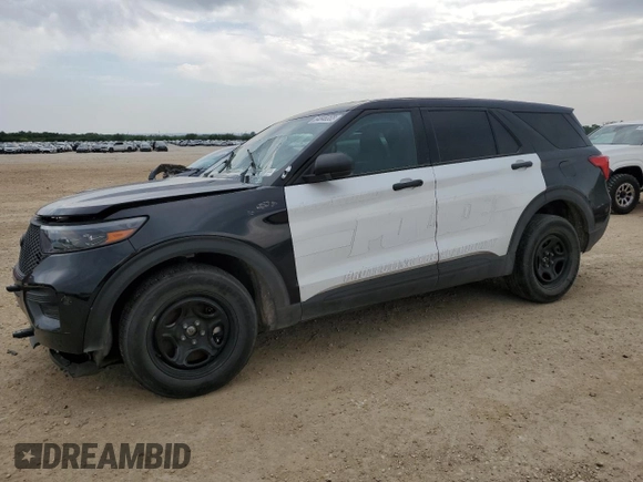 2022 Ford Police Interceptor Utility z VIN 1FM5K8AB1NGC24306, wystawiony jako Copart lot #54846355 z przebiegiem Nie podano mil oraz Szkody całkowita. Historia ofert i sprzedaży dostępna na DreamBid. Obrazek 1.