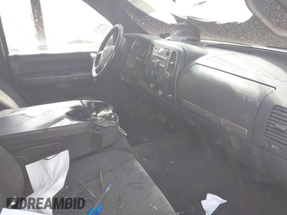 2008 Chevrolet Silverado 1500 1LT with VIN 2GCEK19J581235804, listed as a IAAI auction lot 41815228 with 170,052 mi miles and . Bid and sale history available at DreamBid. Image 13.