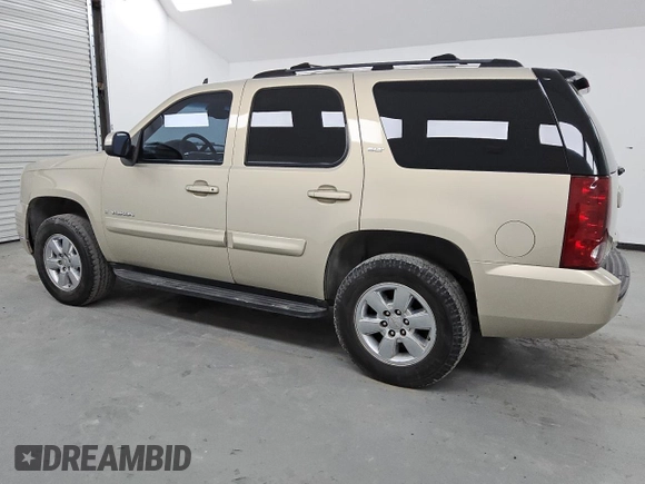 2007 GMC Yukon SLT with VIN 1GKFC13J77R132288, listed as a Copart auction lot 46817645 with 218,494 mi miles and Clean Title. Bid and sale history available at carsss.com. Image 2.