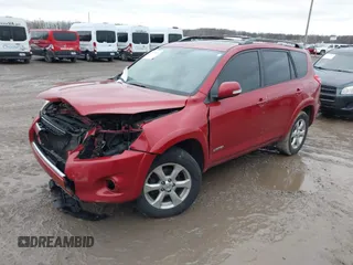 2011 Toyota RAV4 Ltd with VIN JTMDK4DV8B5103763, listed as a IAAI auction lot 40925549 with 1 mi miles. Bid and sale history available at carsss.com. Image 17.