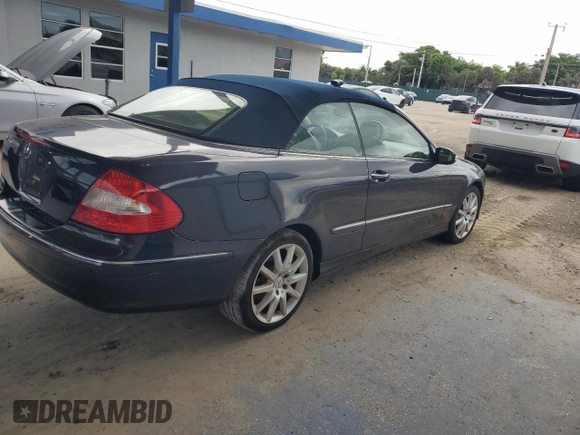 2007 Mercedes-Benz CLK 350 z VIN WDBTK56G87T084620, wystawiony jako Copart lot #61843215 z przebiegiem 92 936 mil mil oraz Czysty tytuł • Clean title. Historia ofert i sprzedaży dostępna na DreamBid. Obrazek 3.