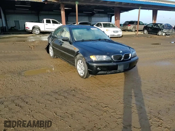 2005 BMW 3 Series 325i with VIN WBAAZ334X5KP92841, listed as a Copart auction lot 84638894 with Not provided miles and Salvage title. Bid and sale history available at DreamBid. Image 10.