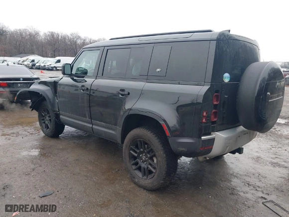 2024 Land Rover Defender S with VIN SALEJ7EX6R2340538, listed as a IAAI auction lot 41523630 with 2,672 mi miles. Bid and sale history available at carsss.com. Image 3.
