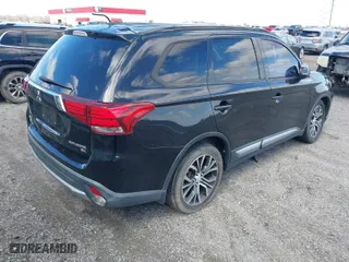 2016 Mitsubishi Outlander SE with VIN JA4AD3A37GZ006753, listed as a IAAI auction lot 41724548 with 144,748 mi miles. Bid and sale history available at carsss.com. Image 4.