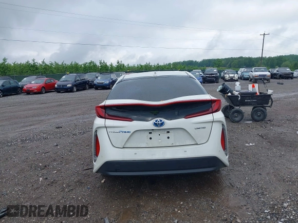 2020 Toyota Prius LE with VIN JTDKARFP2L3146028, listed as a IAAI auction lot 42192696 with 86,201 mi miles and . Bid and sale history available at DreamBid. Image 17.