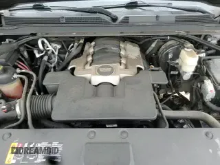 2019 Cadillac Escalade ESV Luxury с VIN 1GYS4HKJ5KR406334, выставлен на аукционе Copart как лот 66137675 с пробегом 120 278 миль миль и Списание • Salvage title. История ставок и продаж доступна на DreamBid. Изображение 17.