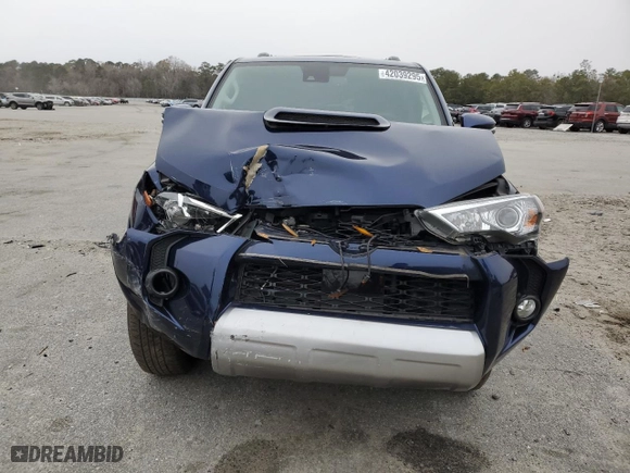 2020 Toyota 4Runner SR5 with VIN JTEBU5JR9L5833287, listed as a Copart auction lot 42039295 with 0 mi miles and Salvage Title. Bid and sale history available at carsss.com. Image 5.