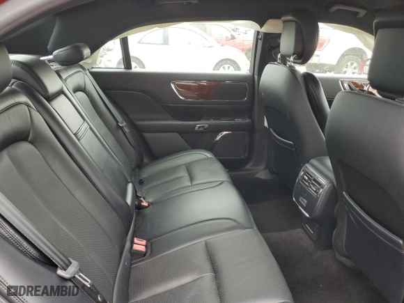 2017 Lincoln Continental Select with VIN 1LN6L9SP9H5610652, listed as a Copart auction lot 41947913 with 30,739 mi miles. Bid and sale history available at carsss.com. Image 10.