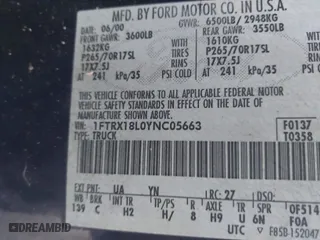 2000 Ford F-150 XL with VIN 1FTRX18L0YNC05663, listed as a IAAI auction lot 41413835 with 1 mi miles. Bid and sale history available at carsss.com. Image 9.