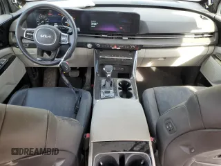 2024 Kia Carnival SX Prestige with VIN KNDNE5H37R6302284, listed as a Copart auction lot 49426315 with 29,591 mi miles and Salvage Title. Bid and sale history available at DreamBid. Image 8.