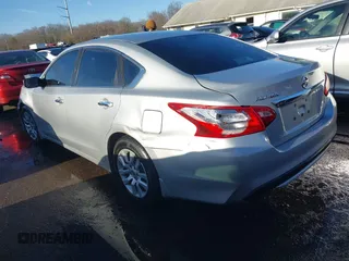 2017 Nissan Altima S with VIN 1N4AL3AP7HC197953, listed as a IAAI auction lot 41497726 with 173,517 mi miles and . Bid and sale history available at DreamBid. Image 3.