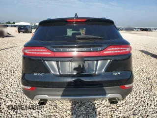 2017 Lincoln MKC Select with VIN 5LMCJ2C93HUL28235, listed as a Copart auction lot 56643915 with 71,837 mi miles and Salvage title. Bid and sale history available at DreamBid. Image 6.