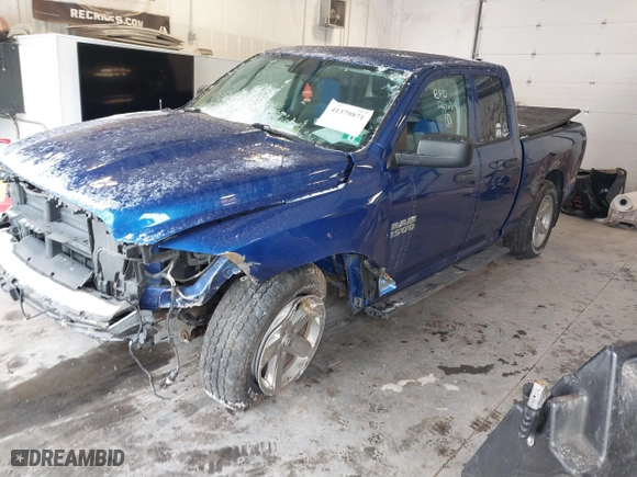 2018 Ram 1500 Express with VIN 1C6RR7FG0JS263922, listed as a IAAI auction lot 41379871 with 66,426 mi miles. Bid and sale history available at carsss.com. Image 17.