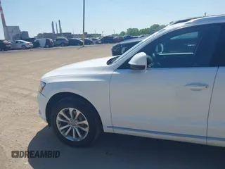 2016 Audi Q5 Premium z VIN WA1C2AFP9GA124543, wystawiony jako IAAI lot #42230182 z przebiegiem 80 722 mil mil oraz . Historia ofert i sprzedaży dostępna na DreamBid. Obrazek 14.