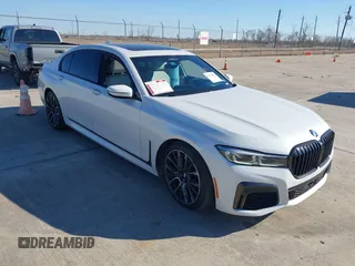 2021 BMW 7 Series 750i xDrive with VIN WBA7U2C00MCF41192, listed as a IAAI auction lot 41422064 with 64,087 mi miles. Bid and sale history available at carsss.com. Image 1.
