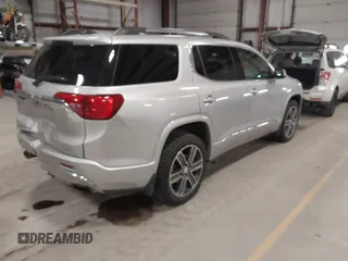 2017 GMC Acadia Denali z VIN 1GKKNXLSXHZ177151, wystawiony jako IAAI lot #42017941 z przebiegiem 114 287 mil mil oraz . Historia ofert i sprzedaży dostępna na DreamBid. Obrazek 4.