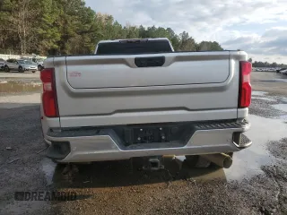 2022 Chevrolet Silverado 3500HD LTZ with VIN 1GC4YUEY1NF163633, listed as a Copart auction lot 84660714 with 121,857 mi miles and Salvage Title. Bid and sale history available at DreamBid. Image 6.